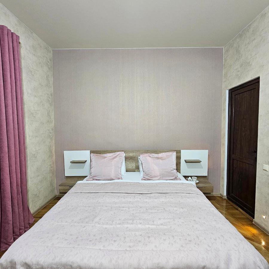 Memory Basket Otel Kutaisi Dış mekan fotoğraf