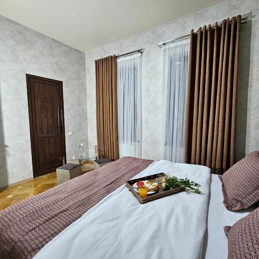 Memory Basket Otel Kutaisi Dış mekan fotoğraf